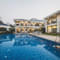 1598073758 1295 whitehabitatfarmhouse.jpg?w=60&h=60&dpr=1